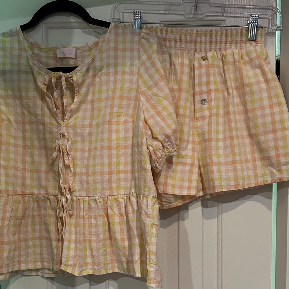 Pink Lily Yellow & White Gingham Women’s Shorts